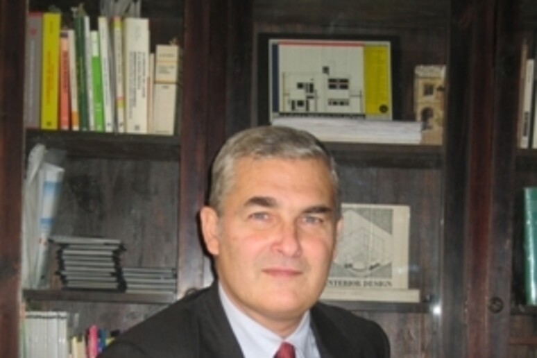 Il presidente della commissione paritetica Antonio La Spina - RIPRODUZIONE RISERVATA