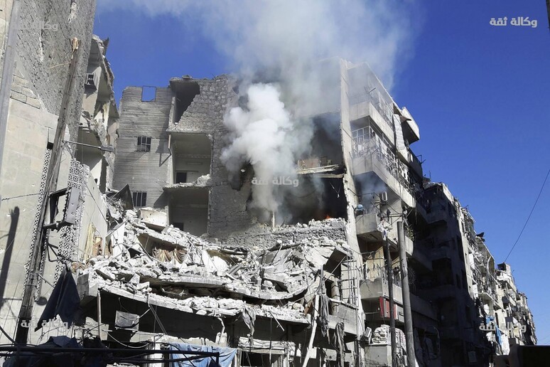 L 'esercito riprende quartieri di Aleppo © ANSA/AP