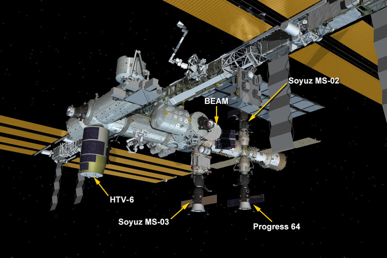 Un Natale affollato sulla Stazione Spaziale, con ben quattro veicoli agganciati più la  'casa gonfiabile ', il modulo Beam (fonte: NASA) - RIPRODUZIONE RISERVATA