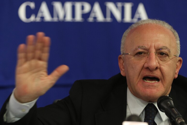 Il presidente della regione Campania Vincenzo De  Luca - RIPRODUZIONE RISERVATA
