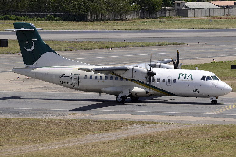 Un Atr-42 della Pakistan International Airlines - RIPRODUZIONE RISERVATA