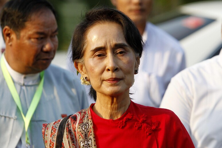 Birmania libera i prigionieri politici © ANSA/EPA