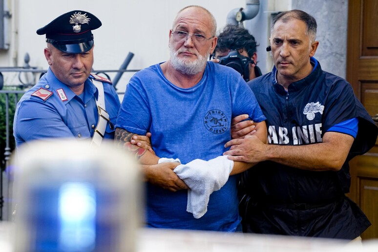 Luigi Cimmino al momento dell 'arresto il 24 luglio scorso - RIPRODUZIONE RISERVATA