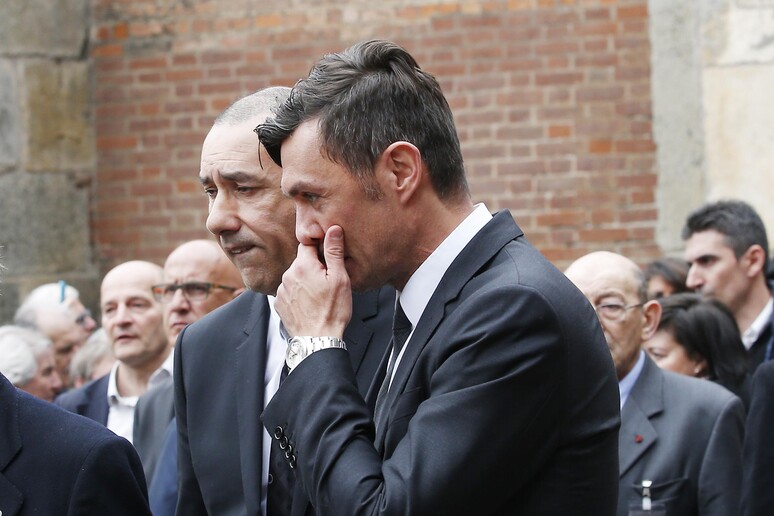 Cesare Maldini: un migliaio ai funerali, Paolo commosso © ANSA/AP
