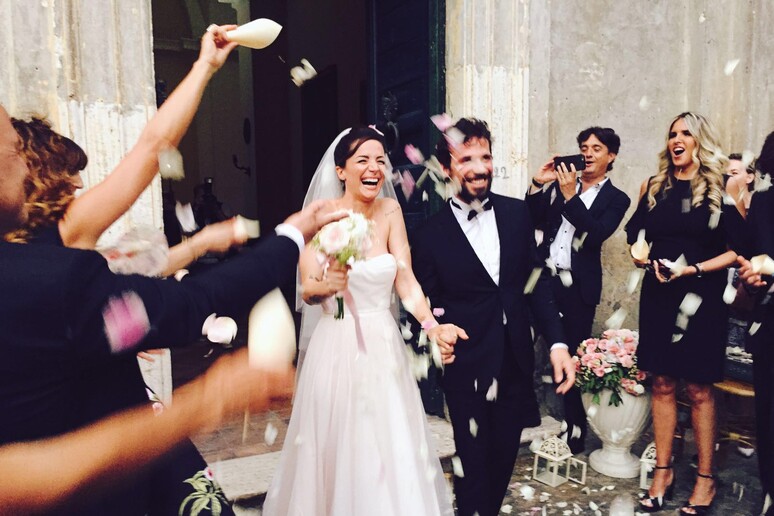 Il matrimonio tra Andrea Delogu e Francesco Montanari. - RIPRODUZIONE RISERVATA