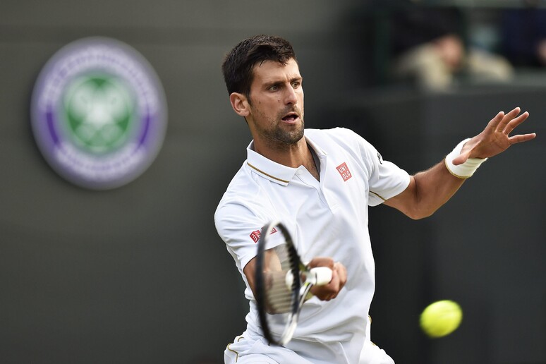 Wimbledon: pioggia salva Djokovic, ma non Fognini © ANSA/EPA
