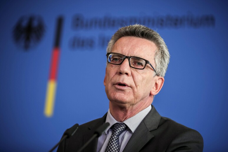 German Interior Minister de Maiziere on Ansbach attack © ANSA/EPA
