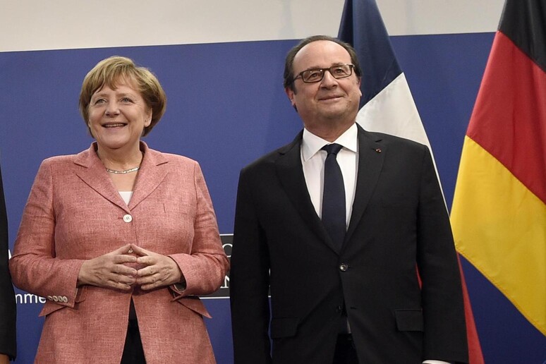 Angela Merkel e Francois Hollande © ANSA/AP
