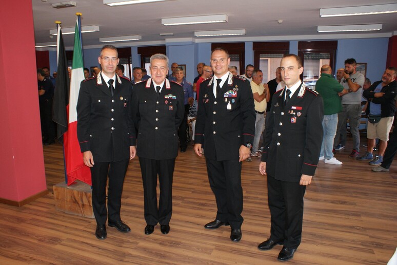 Aosta, 1 settembre 2016. Ultimo giorno di servizio del luogotenente dei carabinieri Romano Romano. - RIPRODUZIONE RISERVATA