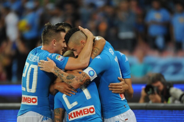 Soccer: Serie A; Napoli-Chievo - RIPRODUZIONE RISERVATA