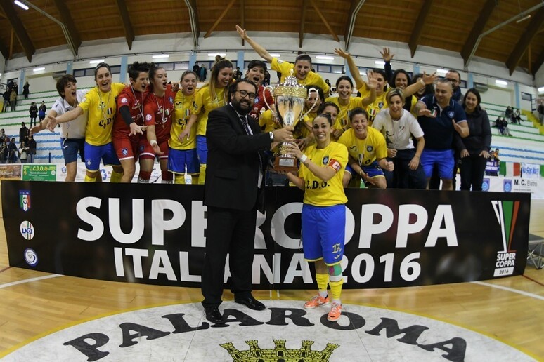 Montesilvano (Pescara) - Montesilvano vince la #Supercoppafutsal femminile - RIPRODUZIONE RISERVATA