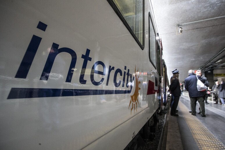 Fs: nuovo contratto servizio Intercity. Morgante, nuova era - RIPRODUZIONE RISERVATA