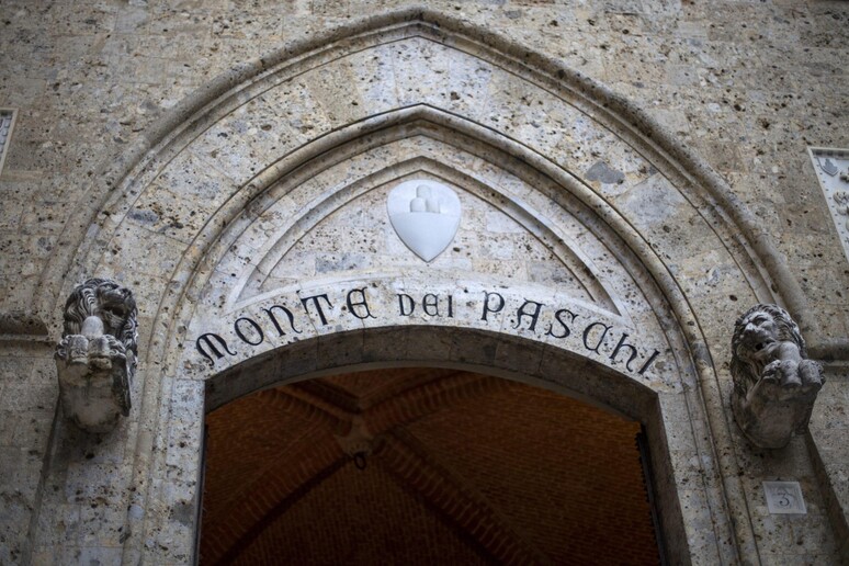 Sede Banca Monte dei Paschi di Siena in una foto di archivio © ANSA/EPA