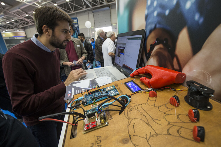 Chiusa la prima call di proposte per l 'edizione 2017 della Maker Faire Roma, in programmadal primo al 3 dicembre (fonte: Maker Faire Rome) - RIPRODUZIONE RISERVATA