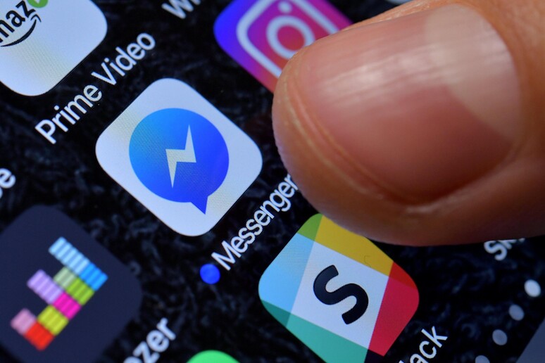 Messenger come WhatsApp, si potranno eliminare messaggi - RIPRODUZIONE RISERVATA