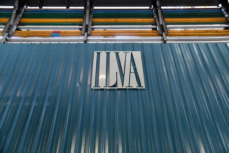 Il logo dell 'Ilva in un 'immagine d 'archivio - RIPRODUZIONE RISERVATA