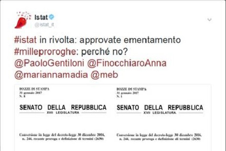 Protesta precari Istat su Twitter - RIPRODUZIONE RISERVATA