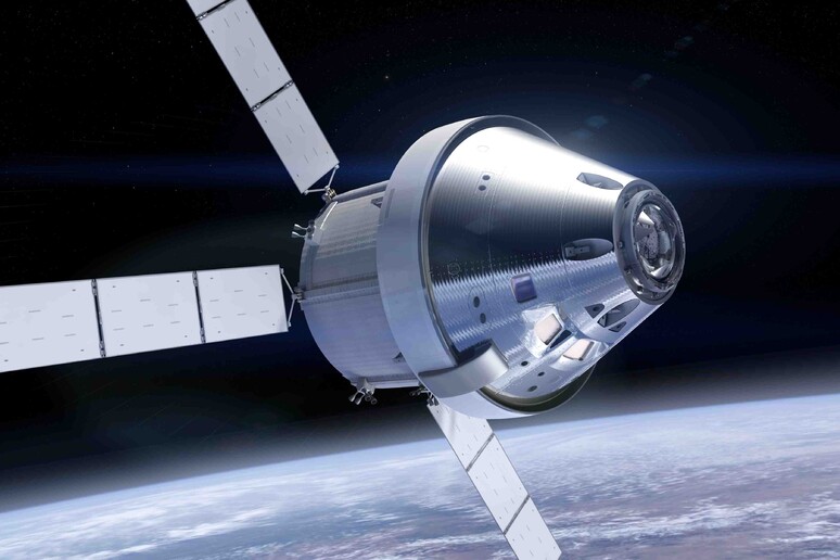 Rappresentazione artistica della capsula Orion (fonte: Airbus Defence and Space) - RIPRODUZIONE RISERVATA