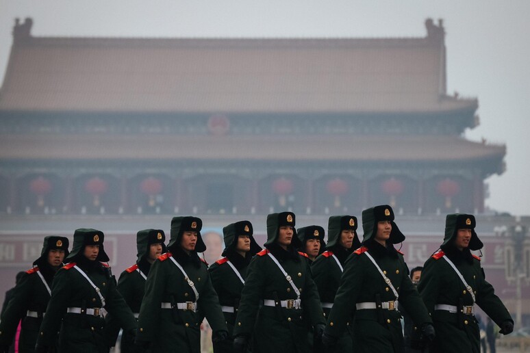 Cina: +7% circa budget militare in 2017 - RIPRODUZIONE RISERVATA