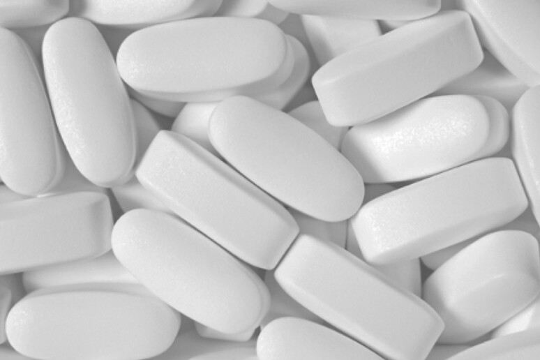 Covid: Pfizer, pillola efficace a 89% contro ricoveri o morte - RIPRODUZIONE RISERVATA