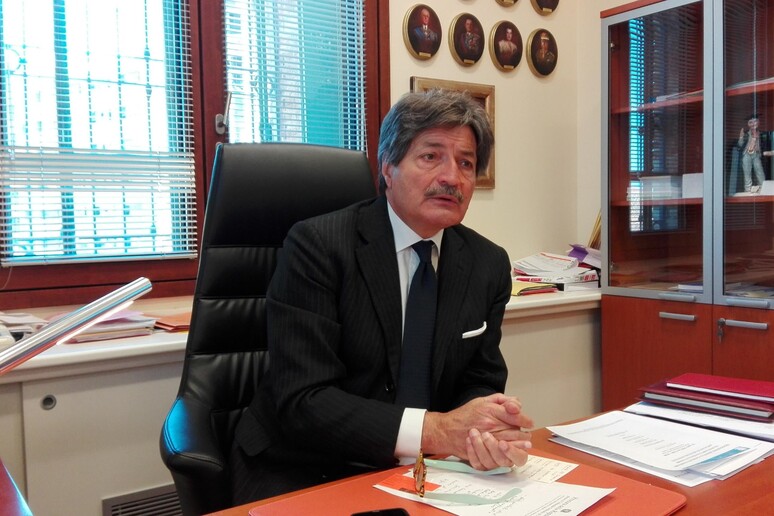 Il procuratore distrettuale Adelchi d 'Ippolito - RIPRODUZIONE RISERVATA
