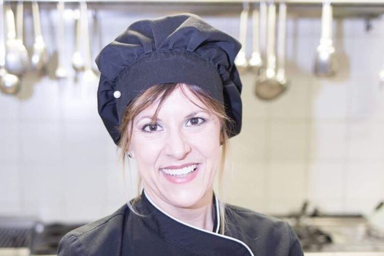 Simona De Castro. La chef del ristorante campobassano  'Monticelli Saperi e Sapori ' - RIPRODUZIONE RISERVATA