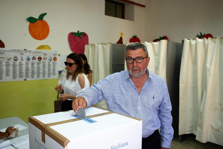 Girolamo Fazio, sindaco uscente di Trapani, al voto, 11 Giugno 2017 - RIPRODUZIONE RISERVATA