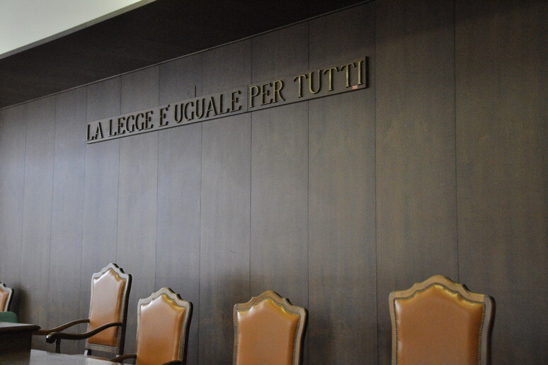 Giustizia: aula del Tribunale di Aosta - RIPRODUZIONE RISERVATA