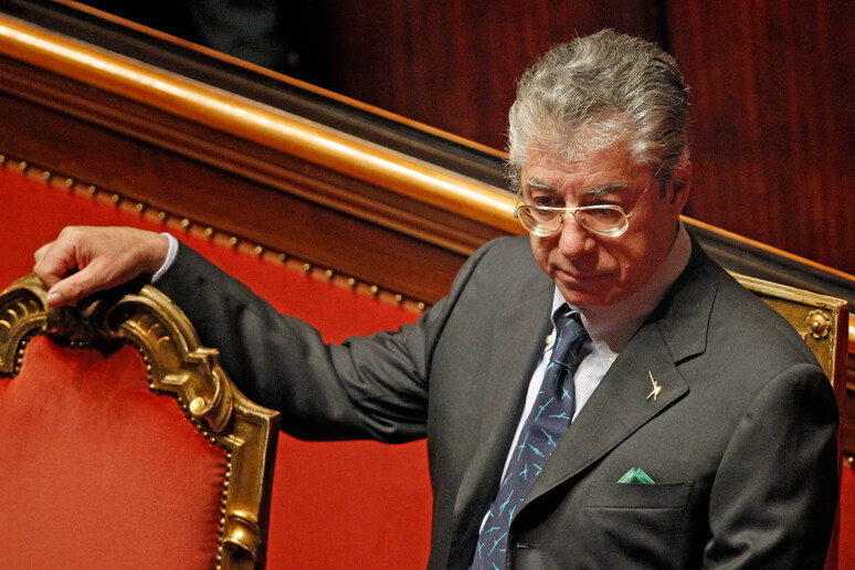 Umberto Bossi in aula al Senato - RIPRODUZIONE RISERVATA
