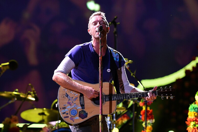 Chris Martin, frontman dei Coldplay - RIPRODUZIONE RISERVATA