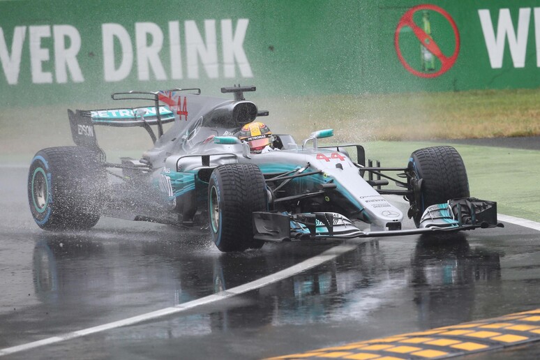 La Mercedes di Lewis Hamilton - RIPRODUZIONE RISERVATA