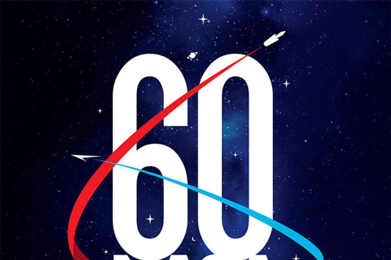 Il logo che celbra i 60 anni dell 'agenzia spaziale americana (fonte: NASA) - RIPRODUZIONE RISERVATA