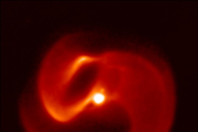 Il sistema Apophis fotografato dal Vlt (fonte: University of Sydney/European Southern Observatory) - RIPRODUZIONE RISERVATA
