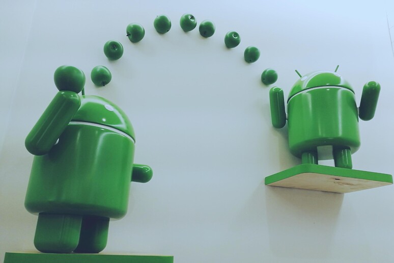 Google rinvia il lancio di Android 11 - RIPRODUZIONE RISERVATA