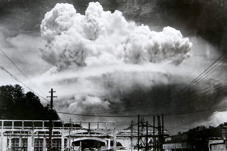 L 'esplosione della bomba nucleare di Nagasaki, agosto 1945 - RIPRODUZIONE RISERVATA