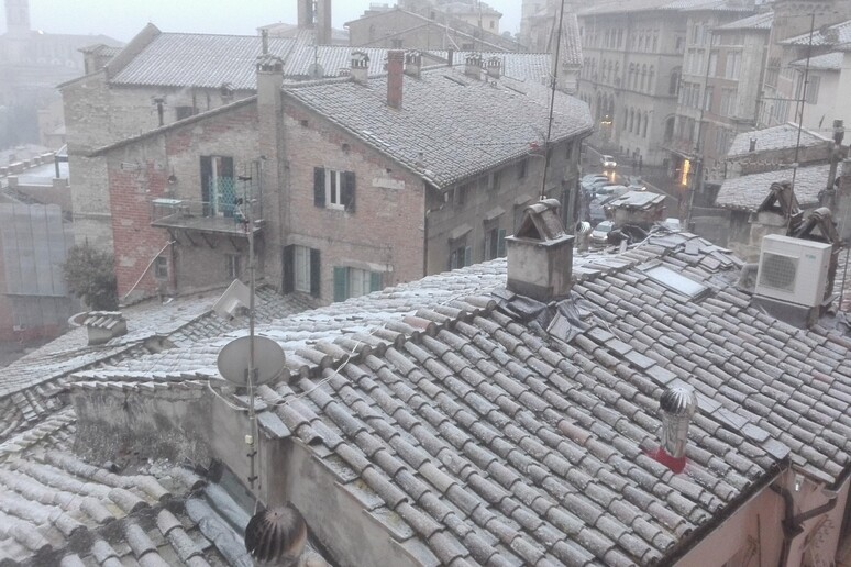 Neve a Perugia - RIPRODUZIONE RISERVATA