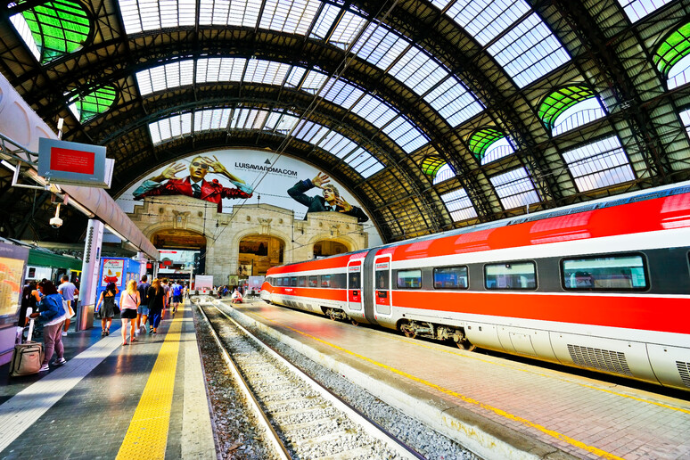 La stazione di Milano foto iSstock. - RIPRODUZIONE RISERVATA