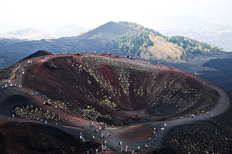 L 'Etna (fonte: Mstyslav Chernov) - RIPRODUZIONE RISERVATA