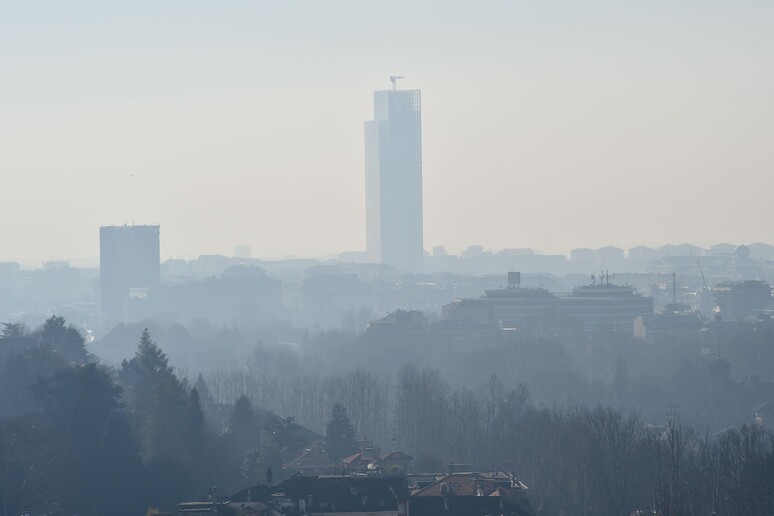 Inquinamento a Torino - RIPRODUZIONE RISERVATA