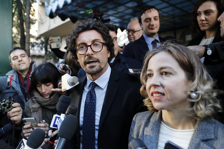 Danilo Toninelli e Giulia Grillo in una recente immagine - RIPRODUZIONE RISERVATA