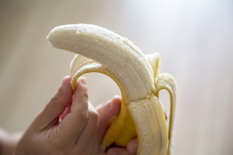 Durante attività fisica meglio una banana di uno sport-drink - RIPRODUZIONE RISERVATA