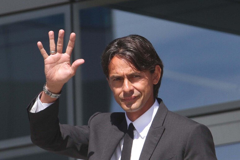 Calcio: Donadoni verso l 'esonero, pronto Pippo Inzaghi - RIPRODUZIONE RISERVATA