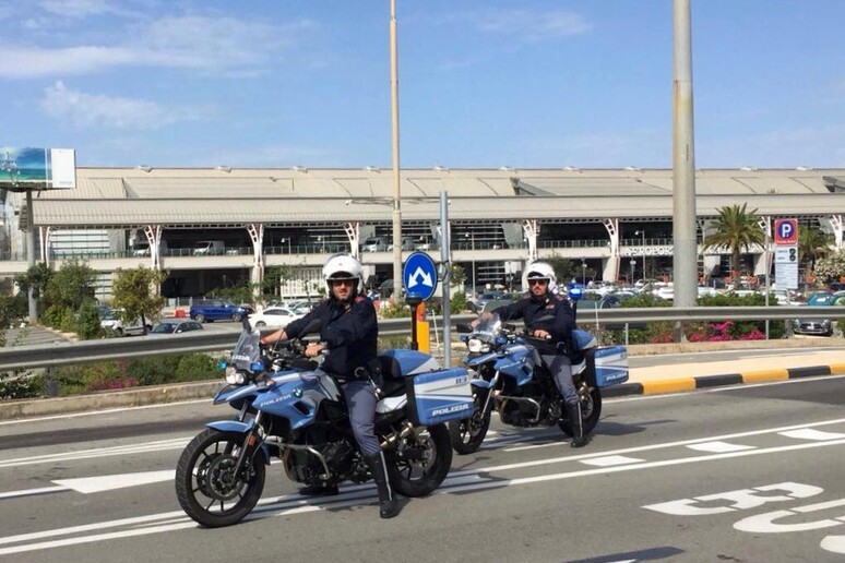 Polizia Cagliari - RIPRODUZIONE RISERVATA