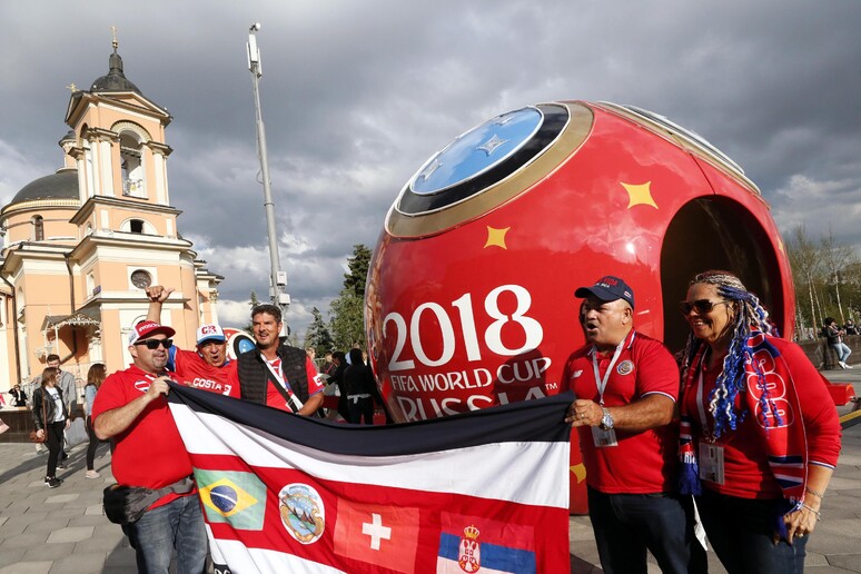 Tifosi a Mosca per i Mondiali di calcio © ANSA/EPA