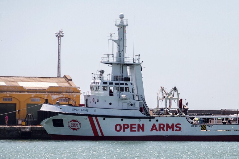 La nave Open Arms © ANSA/EPA