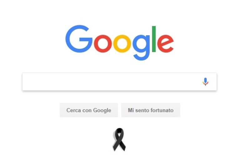 Google listata a lutto - RIPRODUZIONE RISERVATA