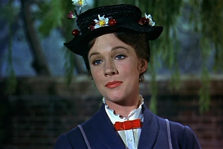 Un 'immagine del film Mary Poppins - RIPRODUZIONE RISERVATA