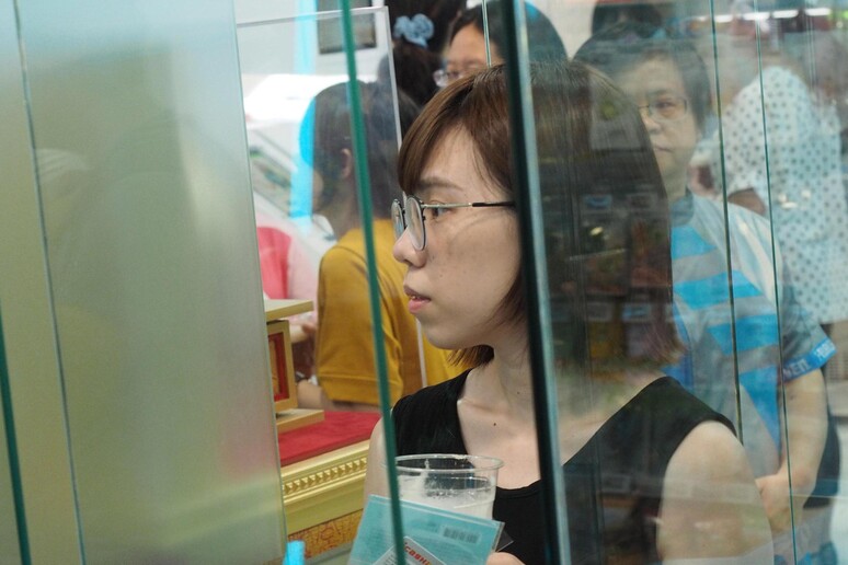 Riconoscimento facciale in un negozio di Taipei, Taiwan - Archivio - RIPRODUZIONE RISERVATA