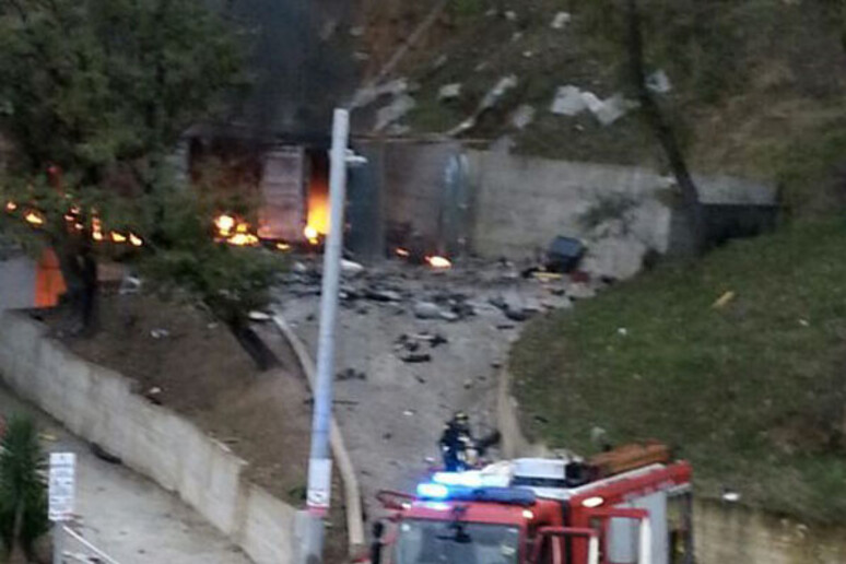 Esplosione in deposito fuochi d 'artificio in Irpinia - RIPRODUZIONE RISERVATA