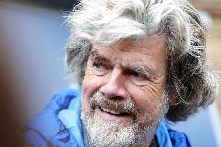 Vini Alto Adige, Reinhold Messner voce narrante territorio - RIPRODUZIONE RISERVATA
